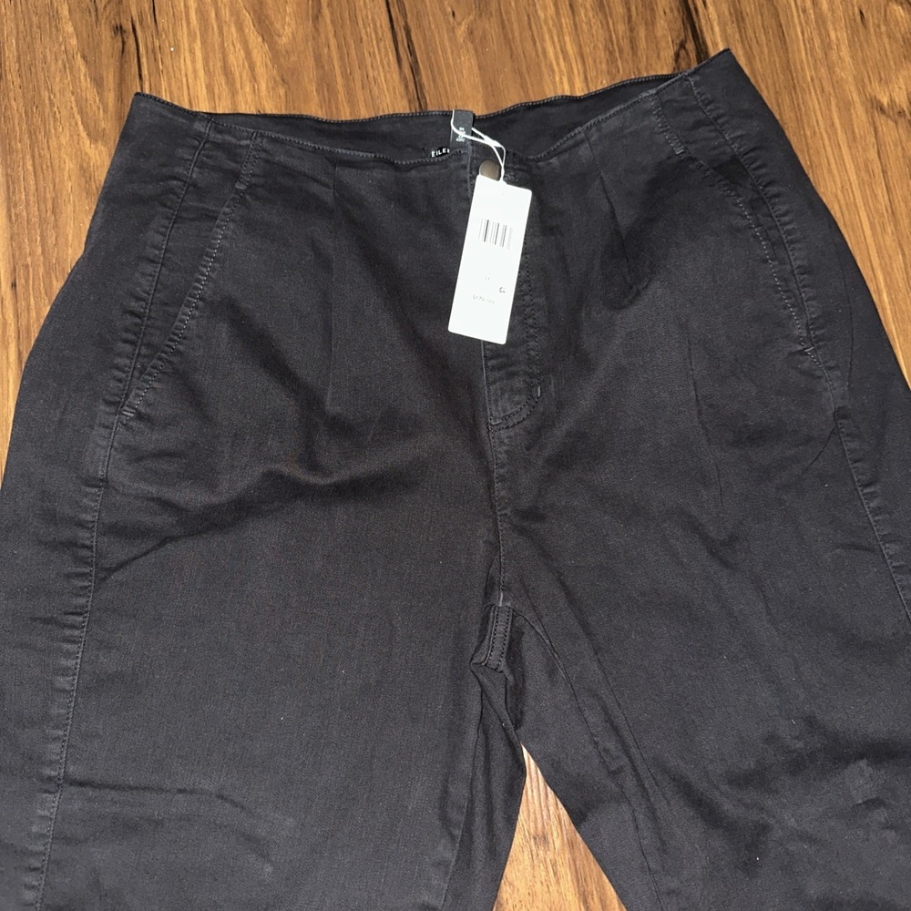 Eileen Fisher Women's High Rise Pleated Tapered Ankle Pants Size 14 Black NWT